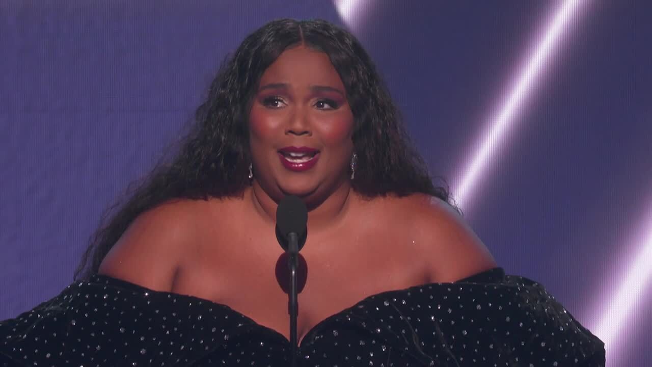 Lizzo Wins Best Pop Solo Performance | 2020 GRAMMYs Acceptance Speech